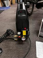 Compressor (Gamma), Doe-het-zelf en Verbouw, Compressors, Ophalen, 6 tot 10 bar, Zo goed als nieuw, Minder dan 200 liter/min