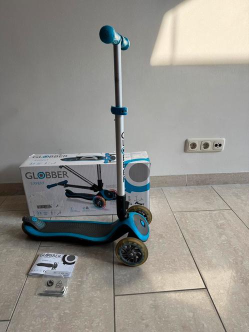Globber step  met lichtgevende wielen, Fietsen en Brommers, Steps, Zo goed als nieuw, Gewone step, Ophalen of Verzenden