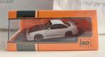 Ixo 1:43 Nissan 240SX (S14) 1997 wit/matt zwart nieuw, Ophalen of Verzenden, Nieuw, Auto, Overige merken