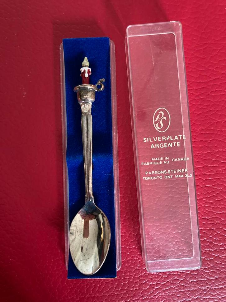 Verzilverd Lepeltje VKB Canada - Kaars Design, Antiek en Kunst, Antiek | Bestek, Ophalen of Verzenden