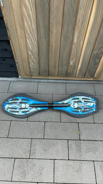 Waveboard beschikbaar voor biedingen