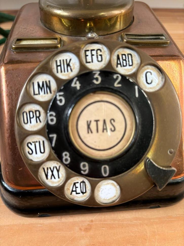 Vintage KTAS Telefoon - Koper & Bakeliet, Antiek en Kunst, Antiek | Woonaccessoires, Ophalen of Verzenden