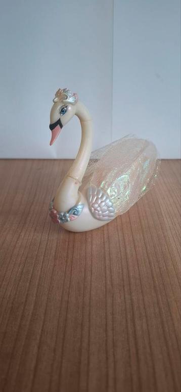 Barbie Zwaan Odette - Barbie en het Zwanenmeer beschikbaar voor biedingen