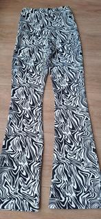 Zebraprint flared broek XS melting Stockholm NIEUW, Zwart, Nieuw, Ophalen of Verzenden, Maat 34 (XS) of kleiner