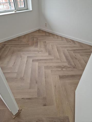 Goedkoop Laminaat en PVC leggen! beschikbaar voor biedingen