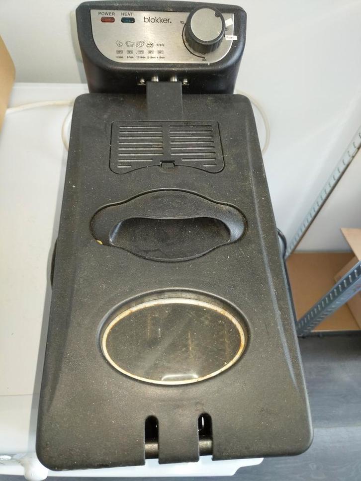 Blokker Friteuse - Gebruikt, Witgoed en Apparatuur, Frituurpannen, Gebruikt, 2 tot 3 liter, Uitneembare binnenpan, Ophalen of Verzenden
