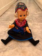 • • • Pop Klederdracht | Staphorst • • •, Verzamelen, Poppen, Ophalen of Verzenden, Zo goed als nieuw, Pop