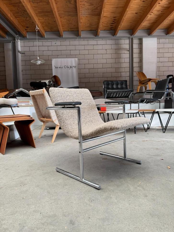 Oslo Lounge Chair By Rudi Verelst For Novalux, Huis en Inrichting, Fauteuils, Gebruikt, Metaal, Stof, 50 tot 75 cm, Minder dan 75 cm