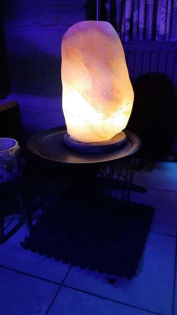 Zoutlamp meer dan 20 kilo. beschikbaar voor biedingen