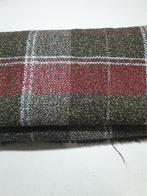 Chanelly look ruit groen rood (227), Hobby en Vrije tijd, Stoffen en Lappen, Ophalen of Verzenden, Nieuw, 200 cm of meer, 120 cm of meer