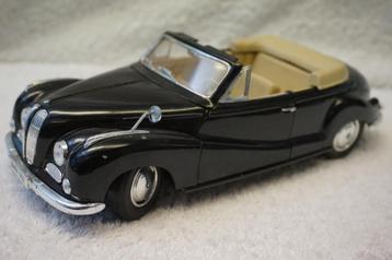 BMW 502 1955 Maisto Zwart  1:18 beschikbaar voor biedingen