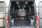 Volkswagen Crafter 2.0 TDI 177pk L3 H2 Automaat Airco Naviga, Auto's, 4 cilinders, Volkswagen, 3000 kg, 11 km/l
