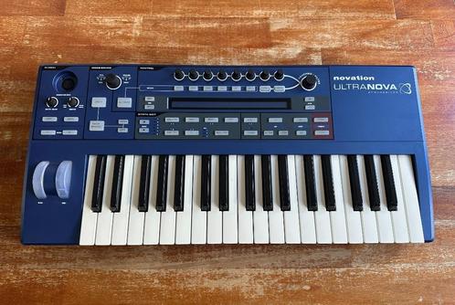 Novation Ultranova, Muziek en Instrumenten, Synthesizers, Zo goed als nieuw, Overige aantallen, Novation, Met midi-aansluiting