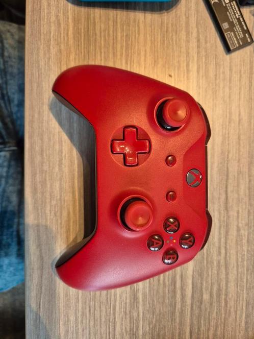 Xbox one controller te koop (gerepareerd), Spelcomputers en Games, Spelcomputers | Xbox | Accessoires, Refurbished, Xbox One, Controller