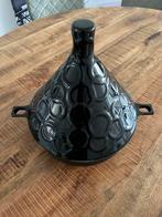 Zwarte IKEA Tajine, Huis en Inrichting, Keuken | Potten en Pannen, Ophalen, Gebruikt, Koekenpan of Braadpan, Keramische plaat