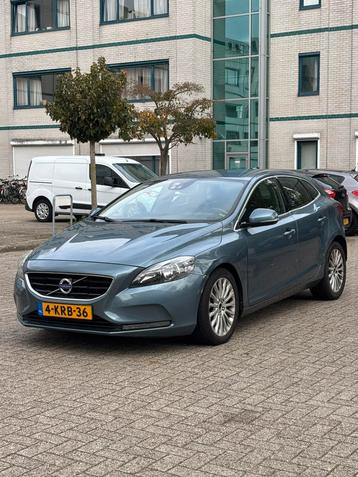 Volvo V40 1.6 D2 115PK 2013 Blauw beschikbaar voor biedingen