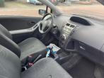 Toyota YARIS 1.0 VVTI COOL 3-DEURS / AIRCO / ELEK. RAMEN / R, Auto's, Toyota, Te koop, Zilver of Grijs, Geïmporteerd, 5 stoelen