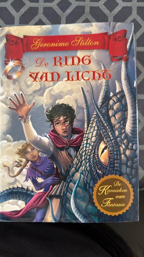 Geronimo Stilton - De Ring van Licht, Boeken, Kinderboeken | Jeugd | 10 tot 12 jaar, Zo goed als nieuw, Ophalen