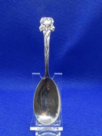 Gero Suikerlepeltje: Iris Bloemenlepeltje  beschikbaar voor biedingen