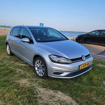 Volkswagen Golf 1.5 TSI 150pk 7-DSG 2018 Grijs beschikbaar voor biedingen