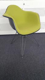Vitra eames DAW, Huis en Inrichting, Stoelen, Ophalen, Zo goed als nieuw, Wit