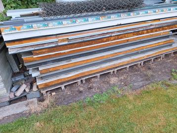 Sandwichpanelen dakplaten geisoleerde platen 8cm dik  beschikbaar voor biedingen