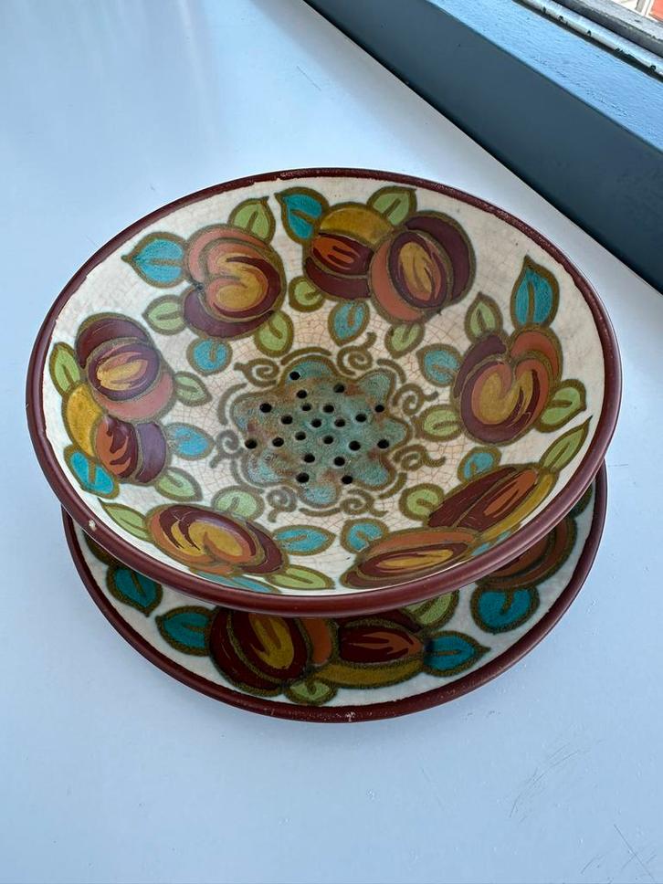 Fruit lekschaal plateelbakkerii zuidholland keramiek, Antiek en Kunst, Antiek | Schalen, Ophalen of Verzenden