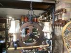 Oude karwielen als hanglamp 4 lamp en staande 2 lamp glas in, Ophalen