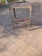 leuk industrieel tafeletje, Antiek en Kunst, Curiosa en Brocante, Ophalen