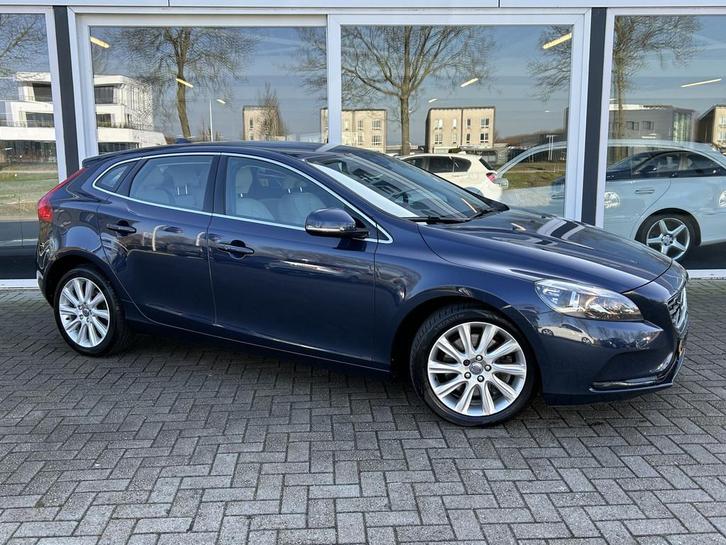 Volvo V40 2.0 D4 Summum Business 50% deal 5.475,- ACTIE Pole, Auto's, Volvo, Bedrijf, Te koop, V40, ABS, Airbags, Airconditioning