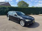 BMW 3-serie Touring 325i 6 CIL. 218PK - APK 7/2026 - AIRCO, Auto's, 745 kg, Achterwielaandrijving, Gebruikt, Zwart