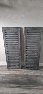 Twee grote houten luiken panelen vensterbank grijs bruin, Huis en Inrichting, Woonaccessoires | Kamerschermen, Ophalen of Verzenden