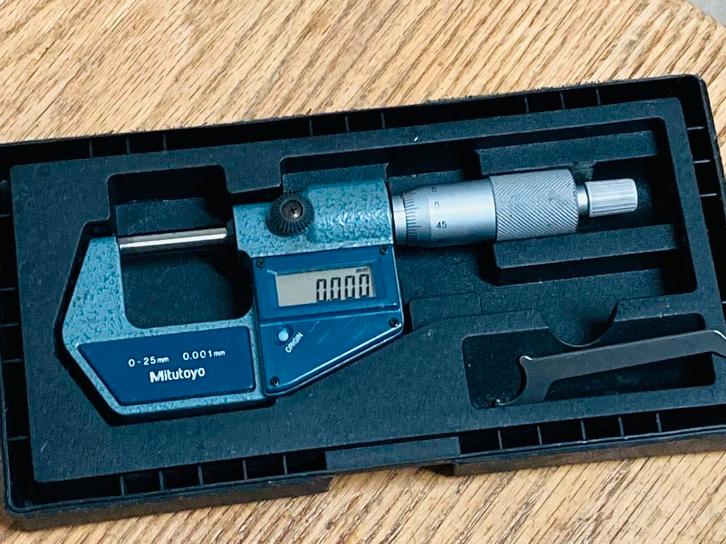 Mitutoyo digitale micrometer 0-25x0.001 mm, Hobby en Vrije tijd, Overige Hobby en Vrije tijd, Gebruikt, Ophalen of Verzenden