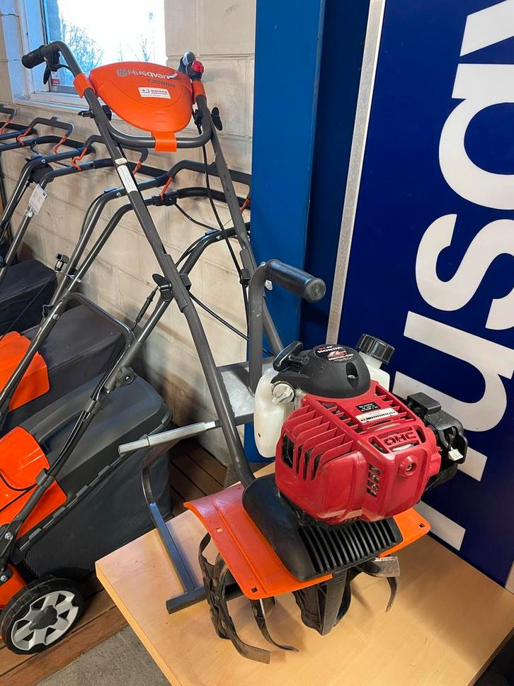 Husqvarna T300RH Grondfrees - Weinig Gebruikt, Tuin en Terras, Hand-tuingereedschap, Zo goed als nieuw, Cultivator, Ophalen