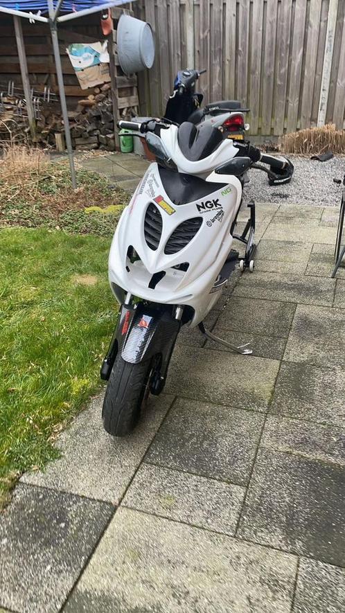 Yamaha Aerox 70 Testa rossa 26.8pk, Fietsen en Brommers, Brommeronderdelen | Scooters, Ophalen