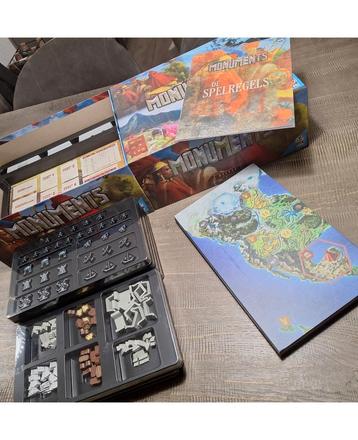 Spel: Monuments Deluxe Nederlandse versie beschikbaar voor biedingen