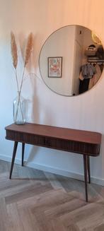 Zuiver Barbier Sidetable Walnoot - als nieuw, Huis en Inrichting, Ophalen, 50 tot 100 cm, Rond, Zo goed als nieuw
