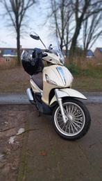 Piaggio Beverly 300, Ophalen, Zo goed als nieuw, Zip