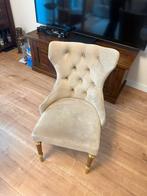 Elegante beige stoel met gecapitonneerde rugleuning, Huis en Inrichting, Stoelen, Hout, Wit, Ophalen of Verzenden, Zo goed als nieuw