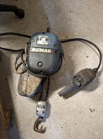 Takel DEMAG 125 kg elektrisch beschikbaar voor biedingen