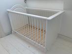 Babybed, ledikant wit (Cabino), Ophalen, Gebruikt, Lattenbodem, Minder dan 140 cm