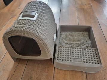 Zgan. Curver kattenbak
 beschikbaar voor biedingen