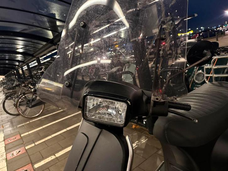 Senzo Riva S - 2021 - Opknapper!, Fietsen en Brommers, Snorfietsen en Snorscooters, Gebruikt, Overige merken, Benzine, Ophalen