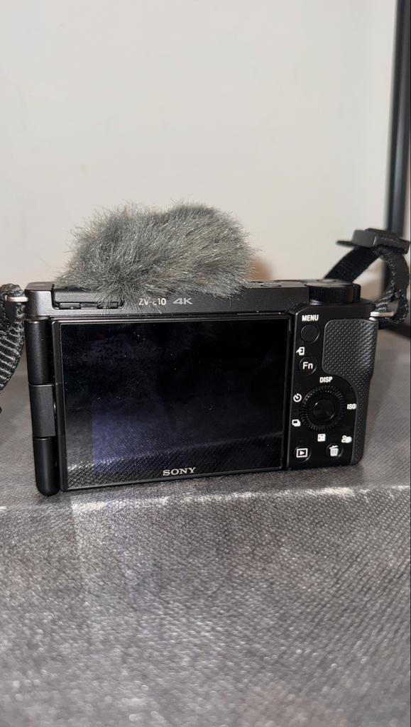 Sony ZV-E10 + 16-50mm Lens - Vlog Camera, Audio, Tv en Foto, Fotocamera's Digitaal, Zo goed als nieuw, Compact, Sony, Geen optische zoom