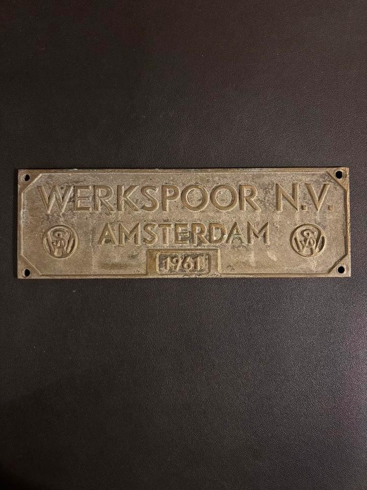 Fabrieksplaat ‘Werkspoor N.V. Amsterdam 1961’ uit trein NS, Verzamelen, Spoorwegen en Tramwegen, Gebruikt, Trein, Ophalen of Verzenden