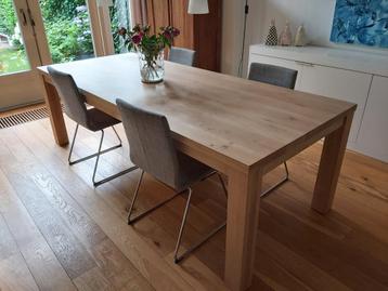 Set van 4 Ikea eetkamerstoelen Lillanas lichtgrijs
