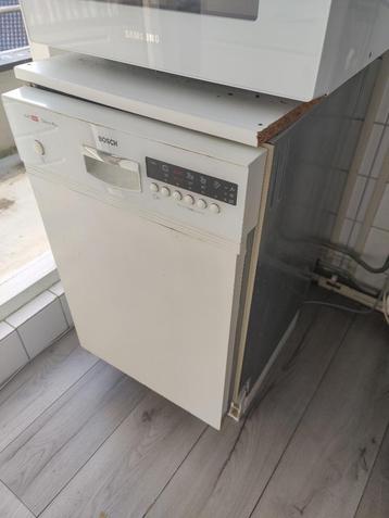 Inbouwvaatwasser Bosch 45cm breed beschikbaar voor biedingen