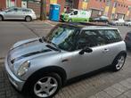 Mini 1.6 16V Cooper 2001 Grijs, Auto's, Mini, Voorwielaandrijving, 1025 kg, 15 km/l, 4 cilinders