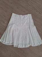 Witte Zara rok - maat L, Maat 42/44 (L), Ophalen of Verzenden, Knielengte, Gedragen