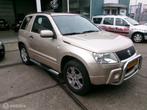 Suzuki Grand Vitara 1.6-16V Exclusive 4WD/Airco ., Auto's, Gebruikt, 4 cilinders, Beige, Bedrijf